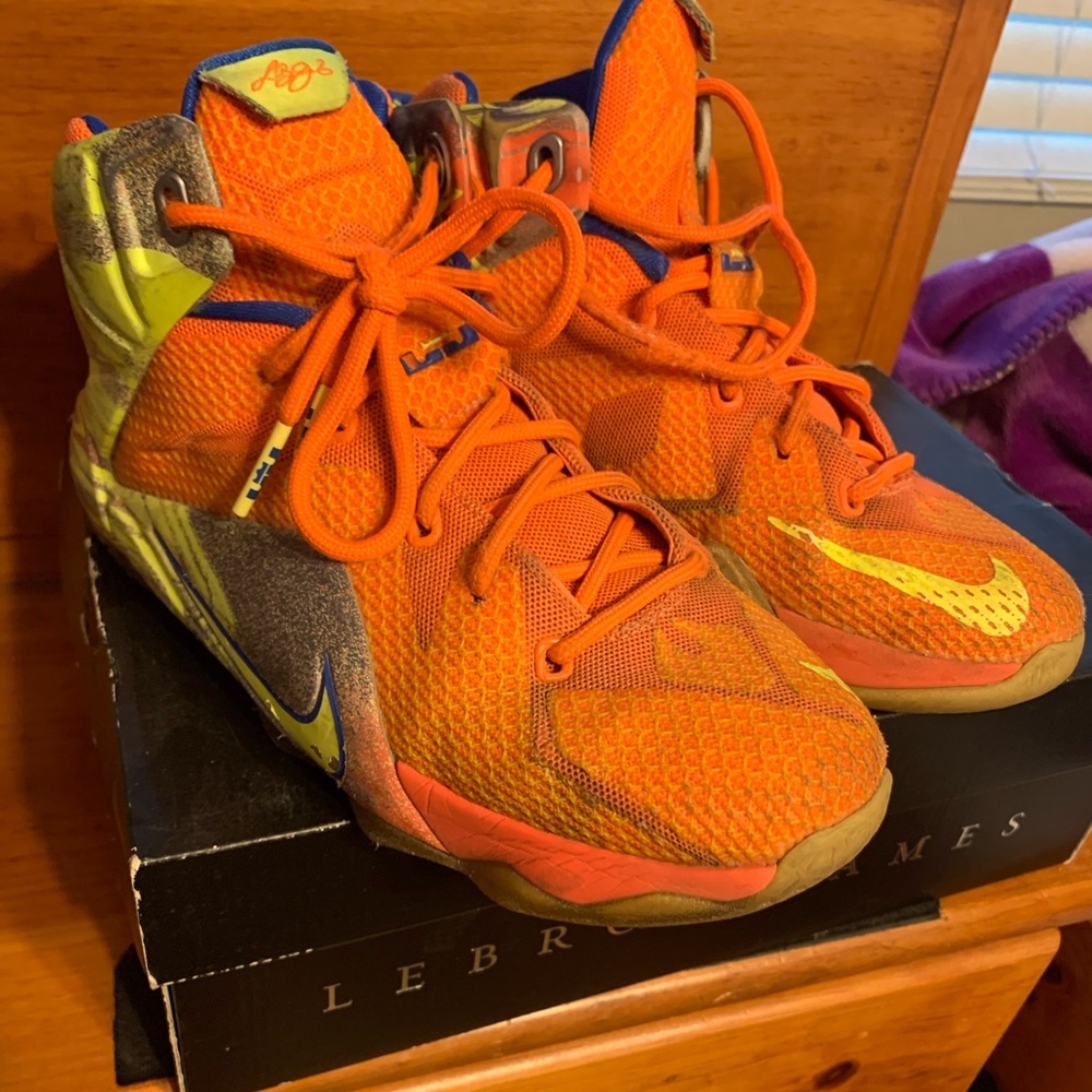 Lebron 12
